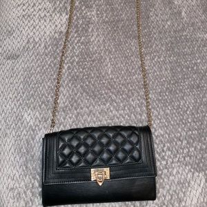 Black Gold Chain Purse